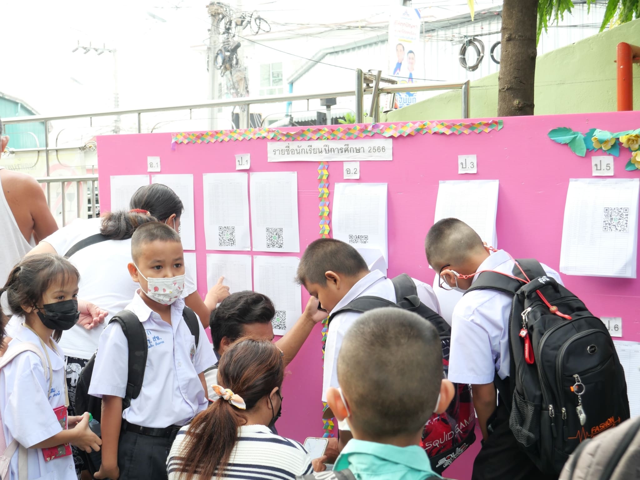 Carmelo Anthony Officially Signs with the Houston Rockets