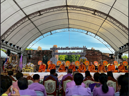 ร่วมพิธีเจริญพระพุทธมนต์พระปริตร (รามัญ) เนื่องในโอกาสวันเฉลิมพระชนมพรรษา สมเด็จพระนางเจ้าสุทธิดา พัชรสุธาพิมลลักษณ พระบรมราชินี