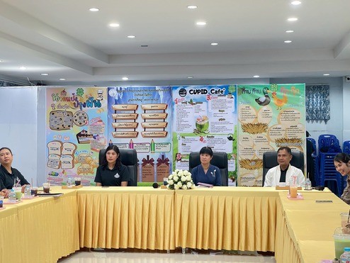 โรงเรียนโสตศึกษาปานเลิศ จังหวัดลพบุรี แสดงความยินดีและเดินทางไปส่งข้าราชการครูที่ได้รับคำสั่งย้ายดำรงตำแหน่งในสถานศึกษาแห่งใหม่