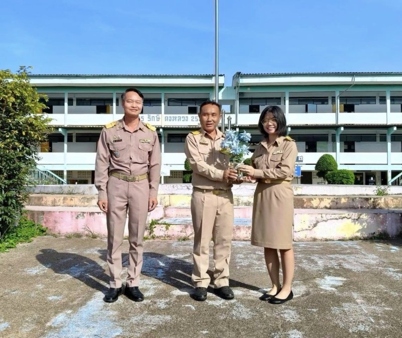 ยินดีต้อนรับครูเขมจิรา พลอาษา