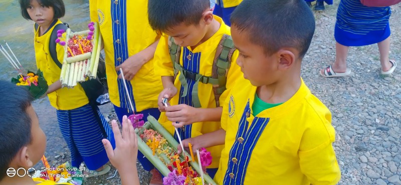 กิจกรรมสืบสานประเพณีลอยกระทง